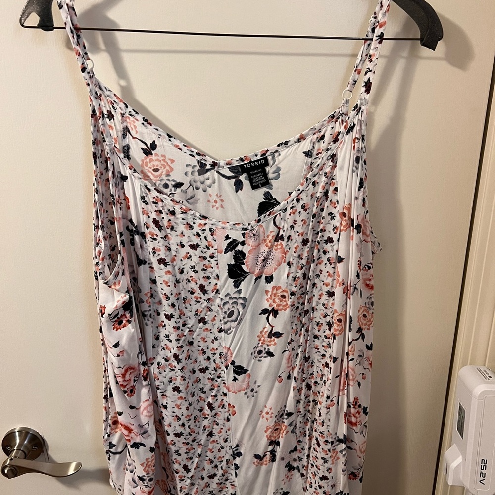 Torrid Floral Tank Top